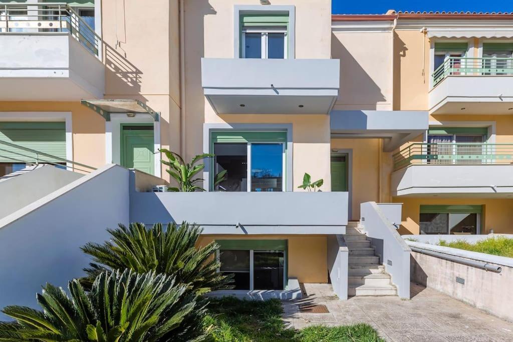 Urban F House Ferienhaus