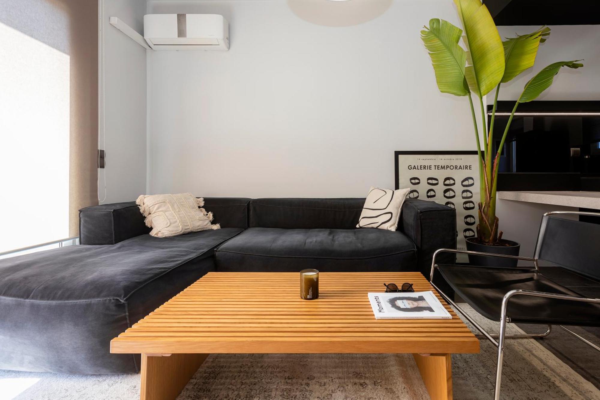 Urban F House * Kanálion